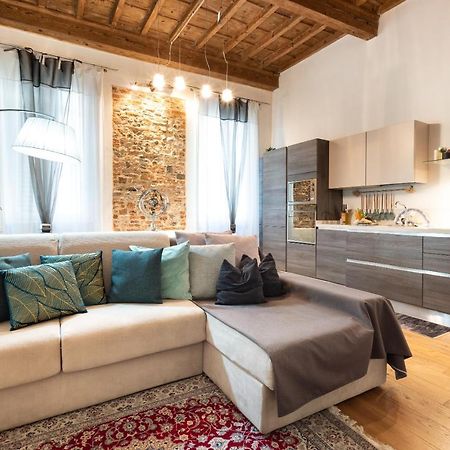 E Quindi Uscimmo A Riveder Le Stelle Apartment Florence Luaran gambar
